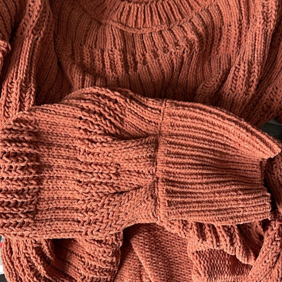 Women’s Crewneck Sweater size L - Picture 8 of 9